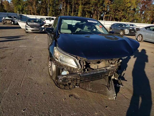 2015 Honda Accord - Image 11