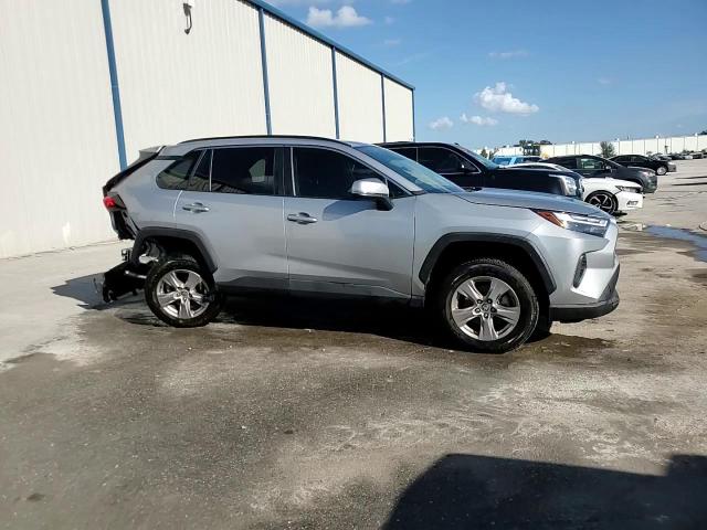 2022 Toyota Rav4 Xle VIN: 2T3W1RFV6NC188512 Lot: 79916424