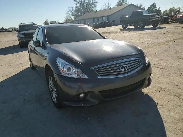 2011 Infiniti G - Image 11