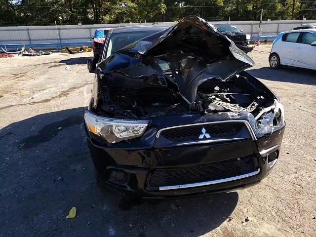 2012 Mitsubishi Outlander - Image 11