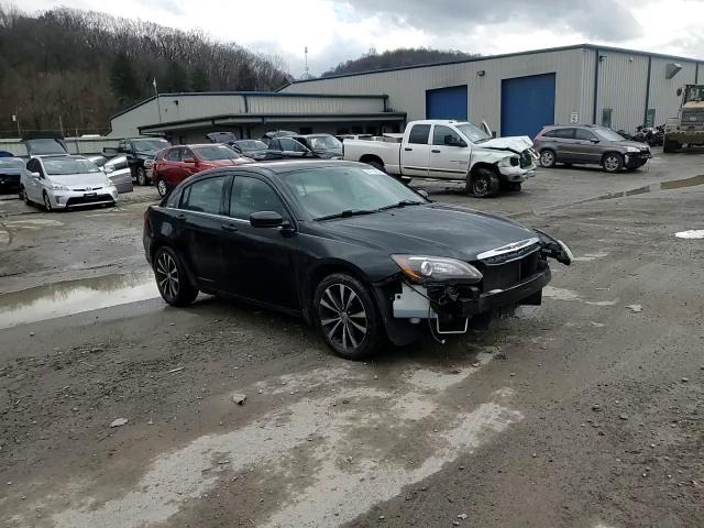 2013 Chrysler 200 Touring VIN: 1C3CCBBB6DN514026 Lot: 80774284