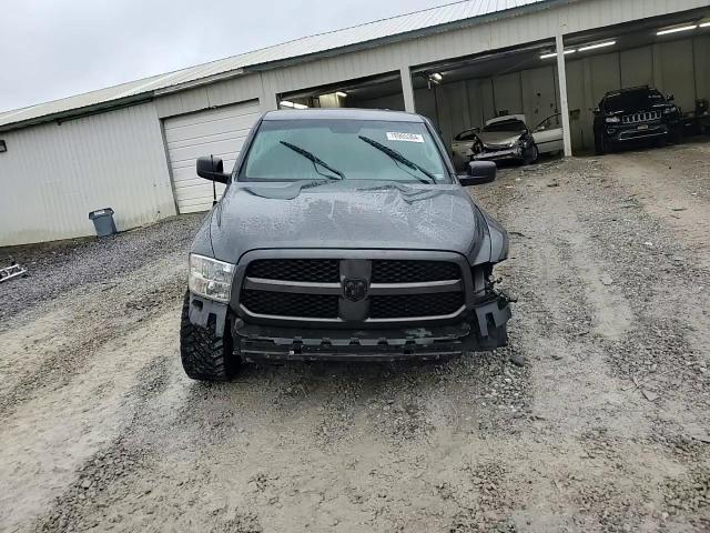 2015 RAM 1500 - Image 15