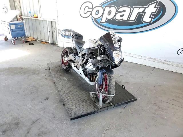 2024 Suzuki Gsx-R600 VIN: JS1GN7FA1R7101166 Lot: 80463684