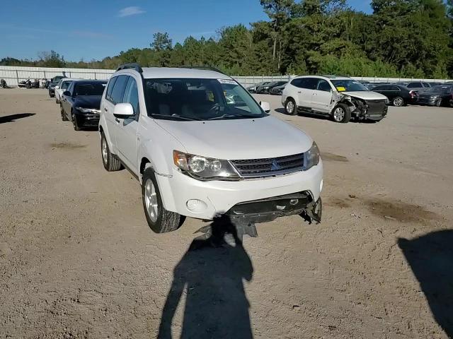 2007 Mitsubishi Outlander - Image 12