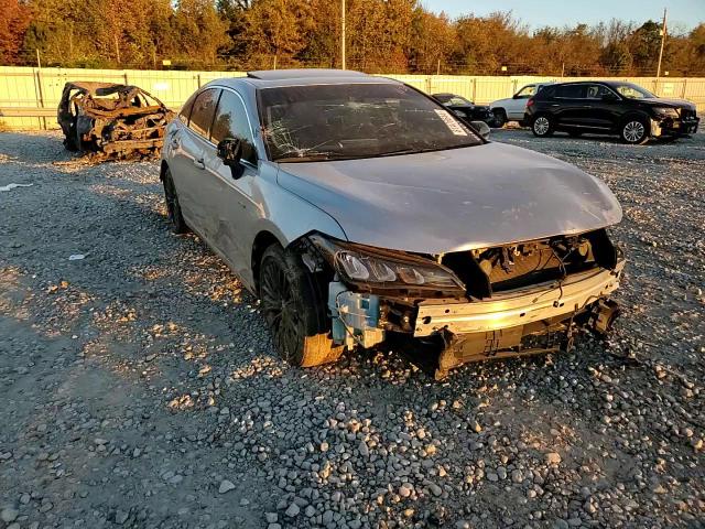 2021 Toyota Avalon - Image 11