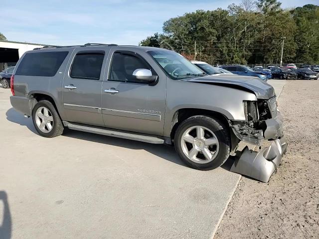 2012 Chevrolet Suburban - Image 11