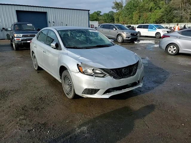 2016 Nissan Sentra - Image 13