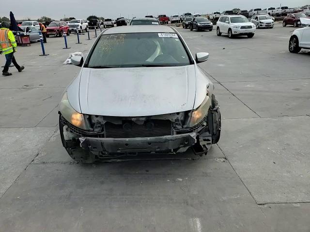 2012 Honda Accord - Image 11