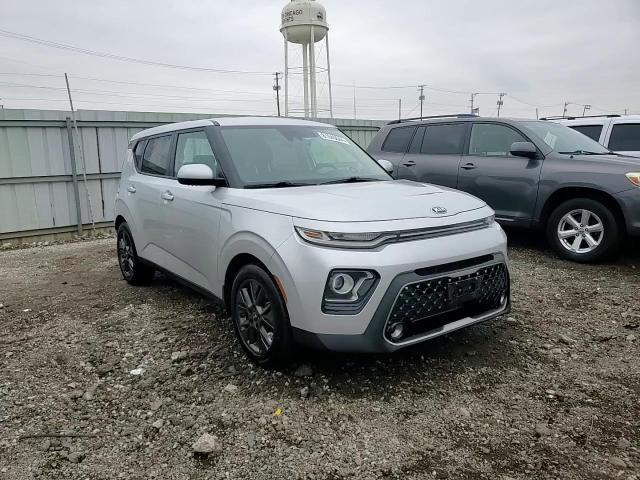 2020 Kia Soul Ex VIN: KNDJ33AU8L7735190 Lot: 81849644