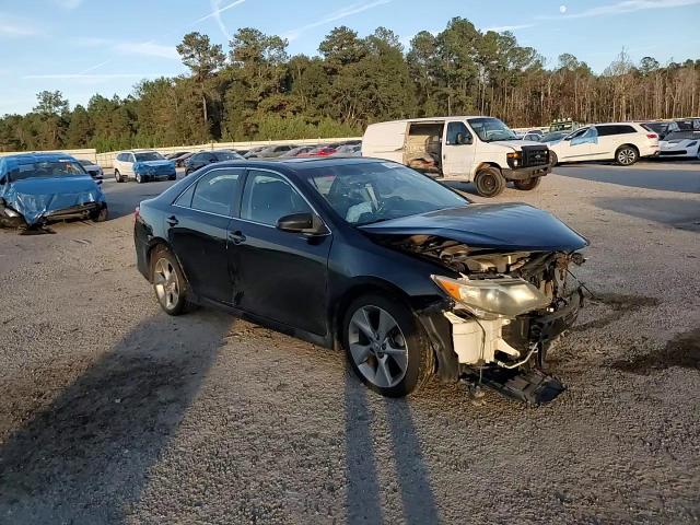 2012 Toyota Camry - Image 11