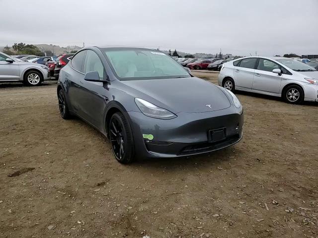 2023 Tesla Model Y VIN: 7SAYGDEEXPF755939 Lot: 80879074