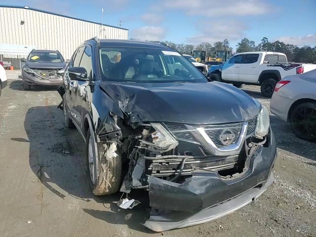 2015 Nissan Rogue - Image 11