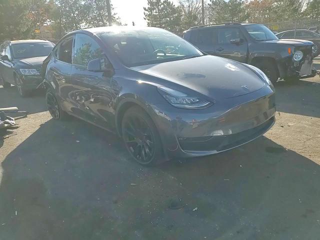 2021 Tesla Model Y VIN: 5YJYGDEE8MF092413 Lot: 81179004