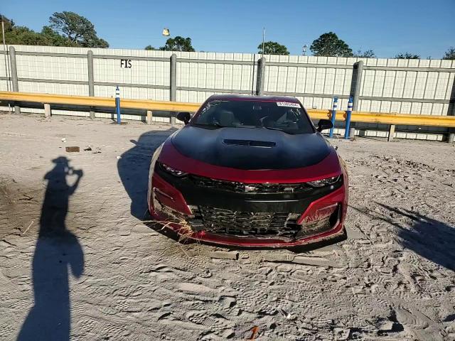 2023 Chevrolet Camaro - Image 10