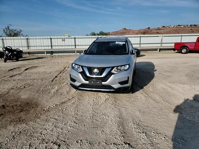 2020 Nissan Rogue S VIN: JN8AT2MT8LW005576 Lot: 80321654