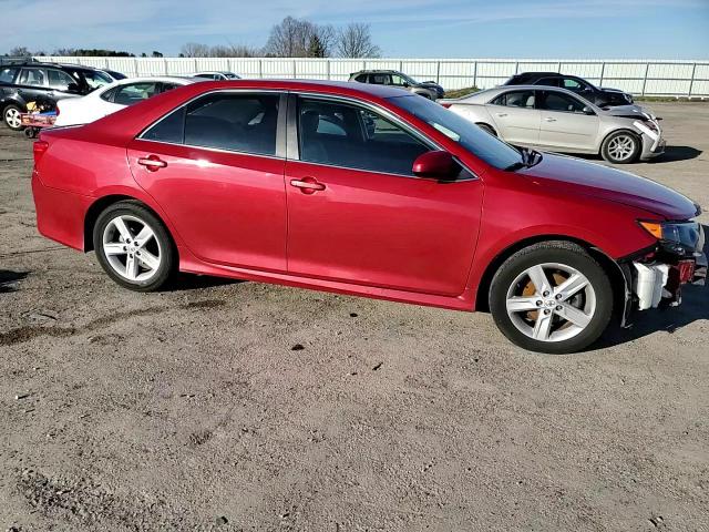 2012 Toyota Camry - Image 10