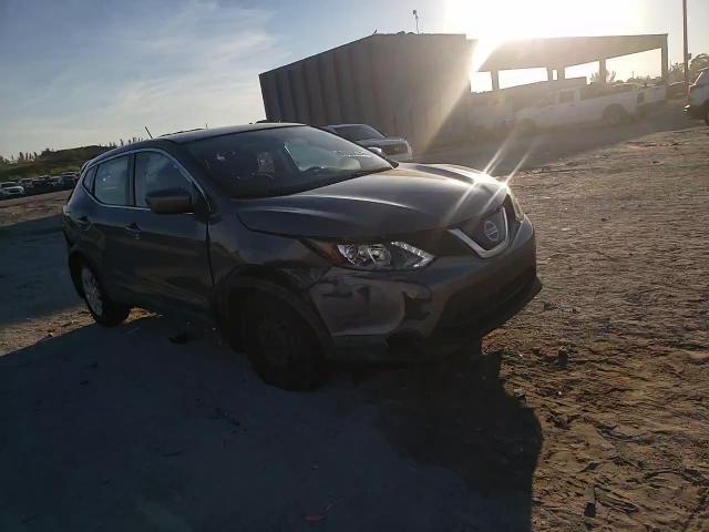 2019 Nissan Rogue - Image 11