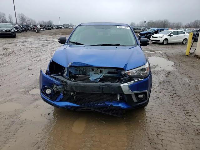 2018 Mitsubishi Outlander - Image 15