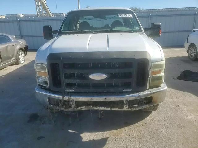 2009 Ford F250 - Image 10
