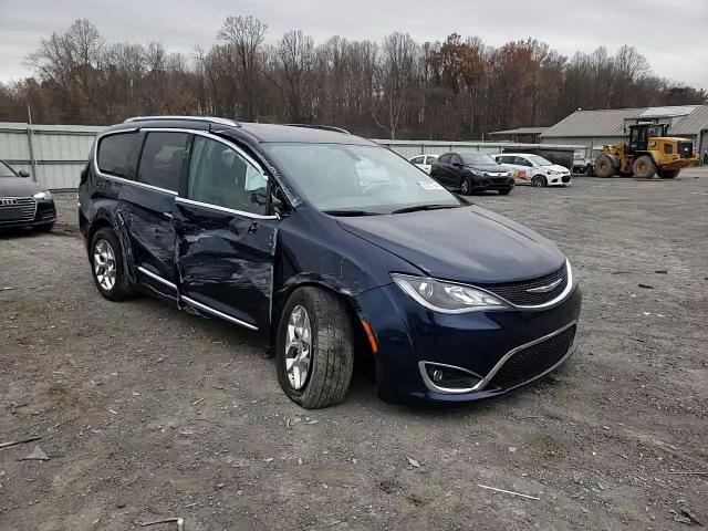 2017 Chrysler Pacifica Limited VIN: 2C4RC1GG5HR706079 Lot: 80367794