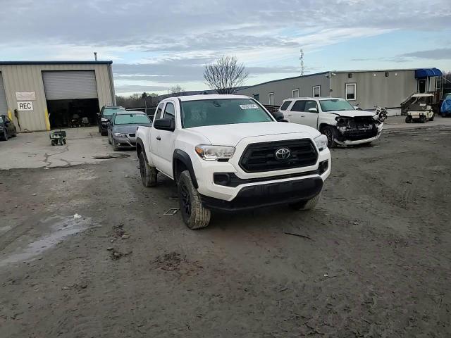 2022 Toyota Tacoma - Image 10