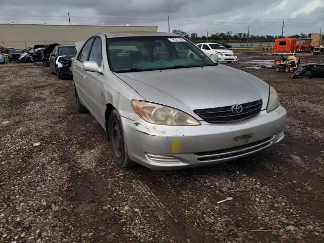 2003 Toyota Camry Le VIN: 4T1BE32K93U123010 Lot: 78521554