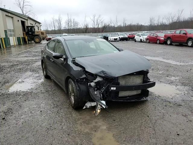 2020 Hyundai Elantra Sel VIN: 5NPD84LF8LH577271 Lot: 81472414