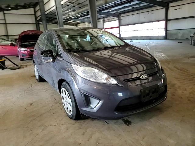 2013 Ford Fiesta Se VIN: 3FADP4EJ3DM195722 Lot: 79769264