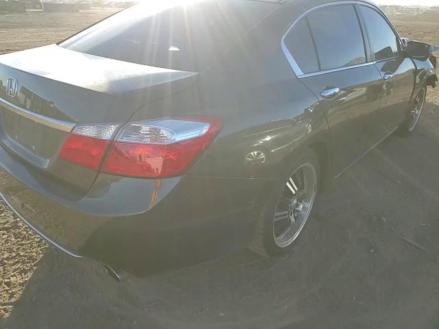2014 Honda Accord - Image 11