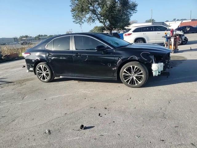 2019 Toyota Camry L VIN: 4T1B11HK2KU708744 Lot: 77235424