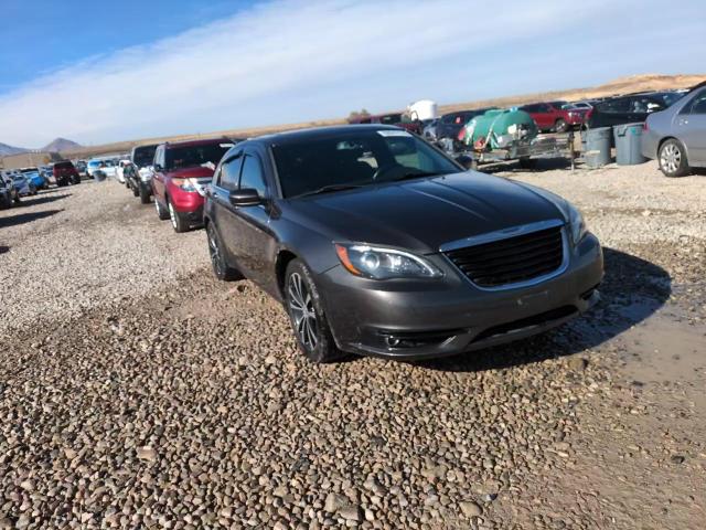 2014 Chrysler 200 Touring VIN: 1C3CCBBG5EN193433 Lot: 80047114