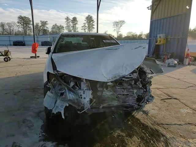 2012 Toyota Camry - Image 11