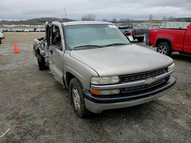 2001 Chevrolet Silverado - Image 12