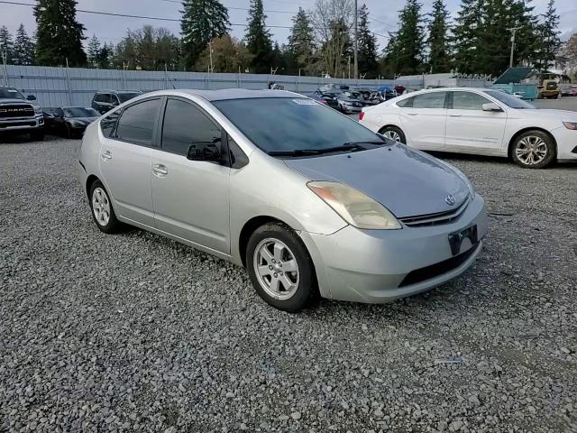 2004 Toyota Prius VIN: JTDKB22U840095556 Lot: 80667434