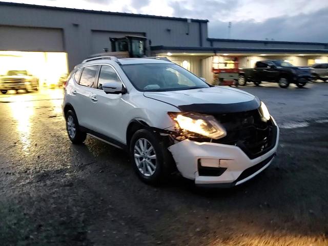 2018 Nissan Rogue - Image 14