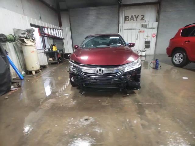 2017 Honda Accord Sport VIN: 1HGCR2F50HA030950 Lot: 80622244