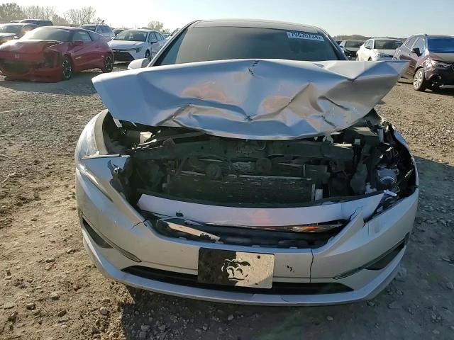 2015 Hyundai Sonata - Image 10