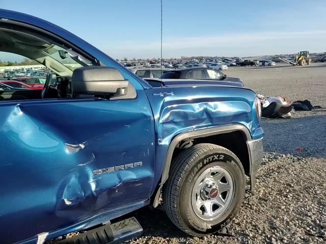 2016 GMC Sierra - Image 11