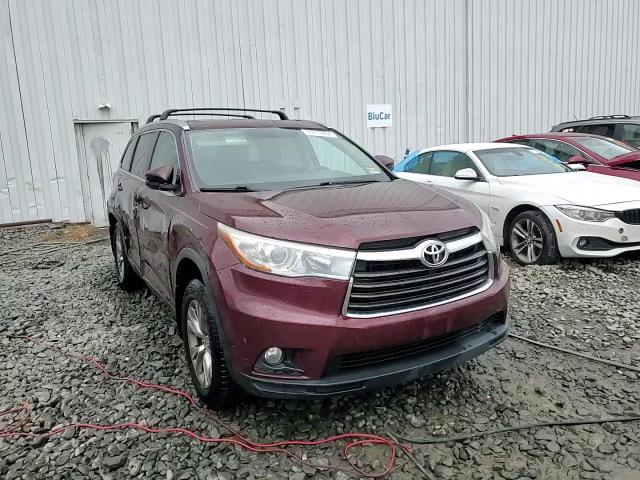 2015 Toyota Highlander - Image 14