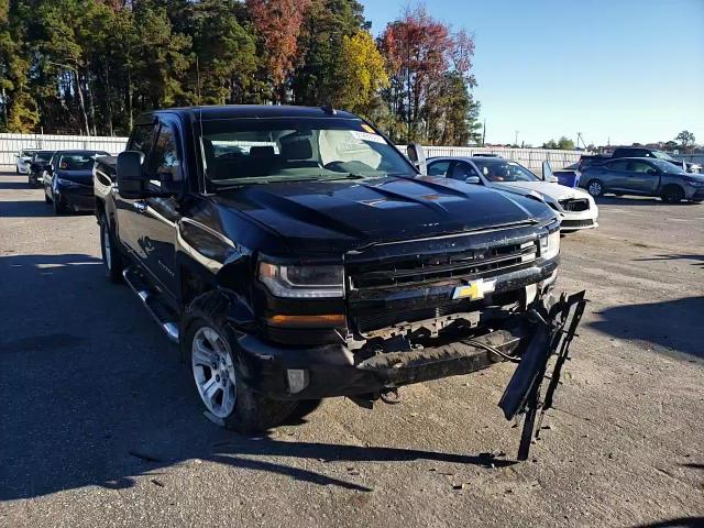 2016 Chevrolet Silverado - Image 11