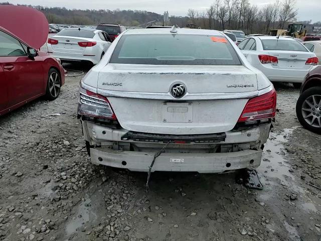 2015 Buick LaCrosse - Image 13