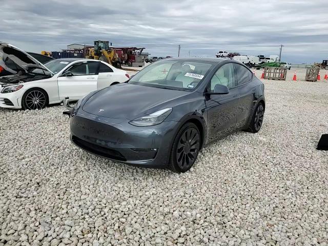 2022 Tesla Model Y VIN: 7SAYGDEF5NF565567 Lot: 75760554