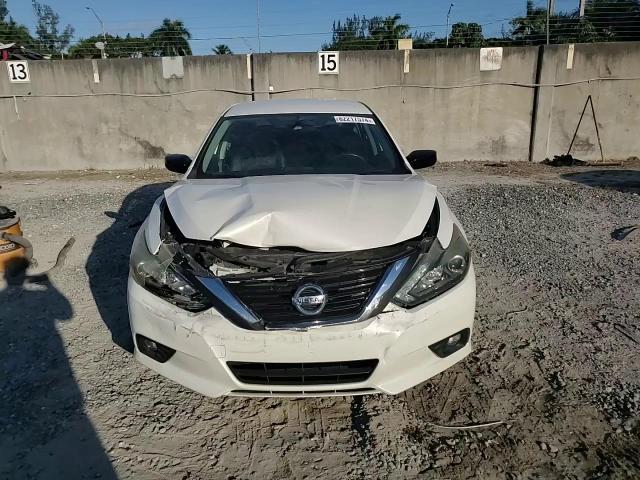 2017 Nissan Altima - Image 13