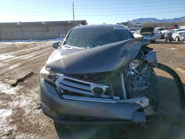 2013 Toyota Highlander - Image 12