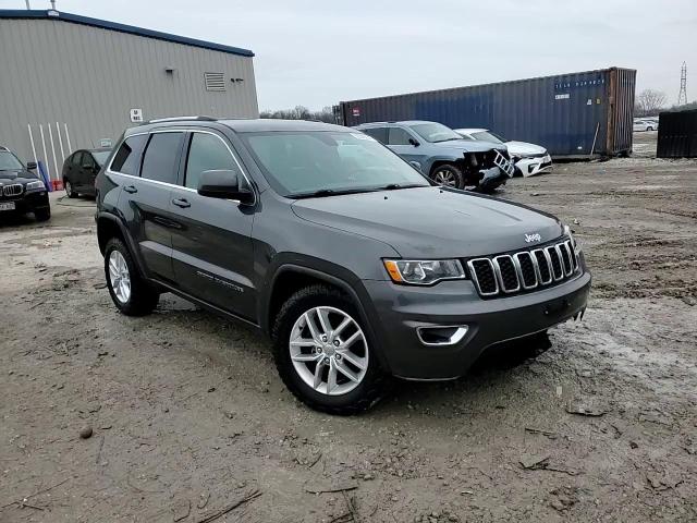 2017 Jeep Grand Cherokee - Image 15