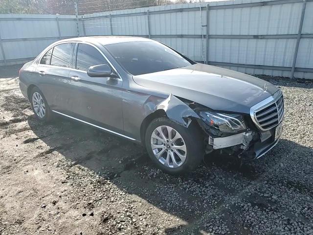 2017 Mercedes-Benz E-klasse - Image 11
