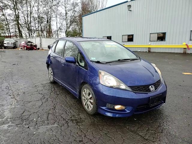 2012 Honda Fit Sport VIN: JHMGE8G56CC037698 Lot: 81927704