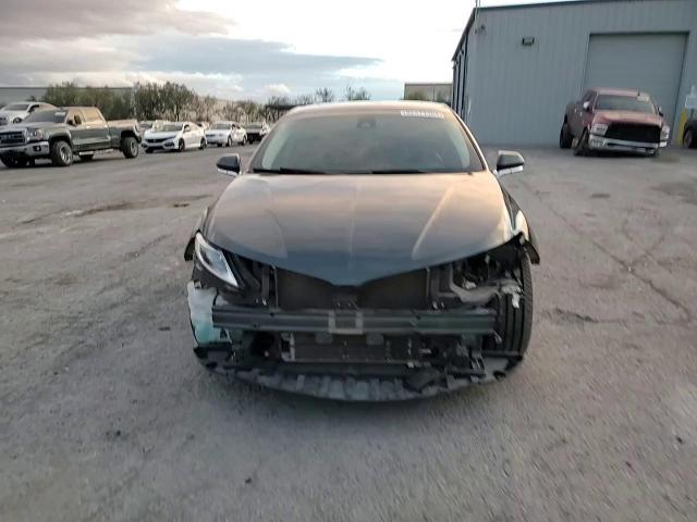 2016 Lincoln MKZ - Image 14