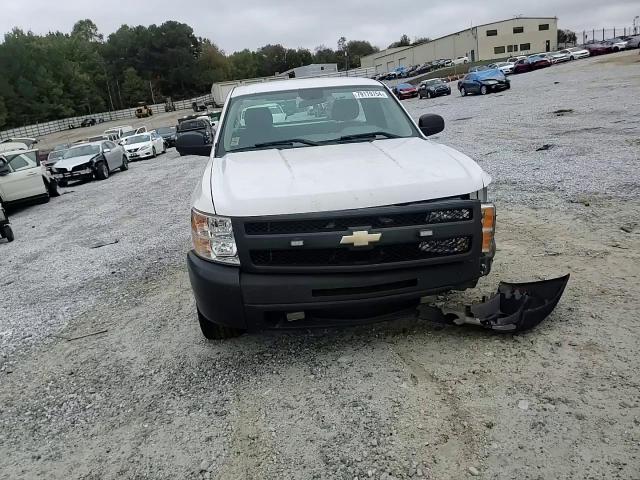 2011 Chevrolet Silverado - Image 10