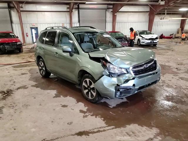 2017 Subaru Forester - Image 14